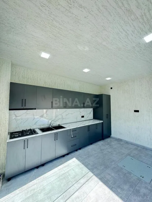 Satılır 4 otaqlı həyət evi 160 m²