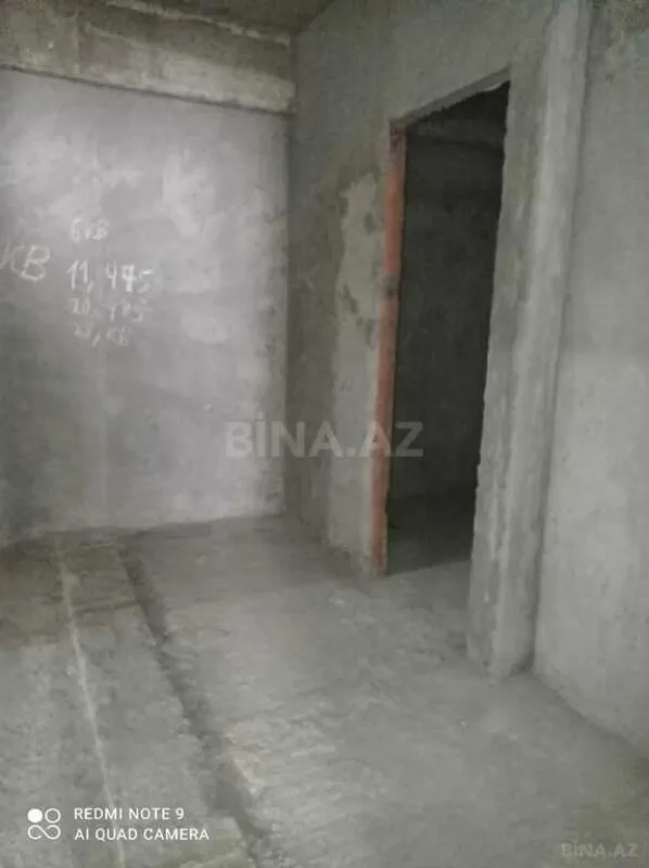 Satılır 3 otaqlı mənzil 110 m²