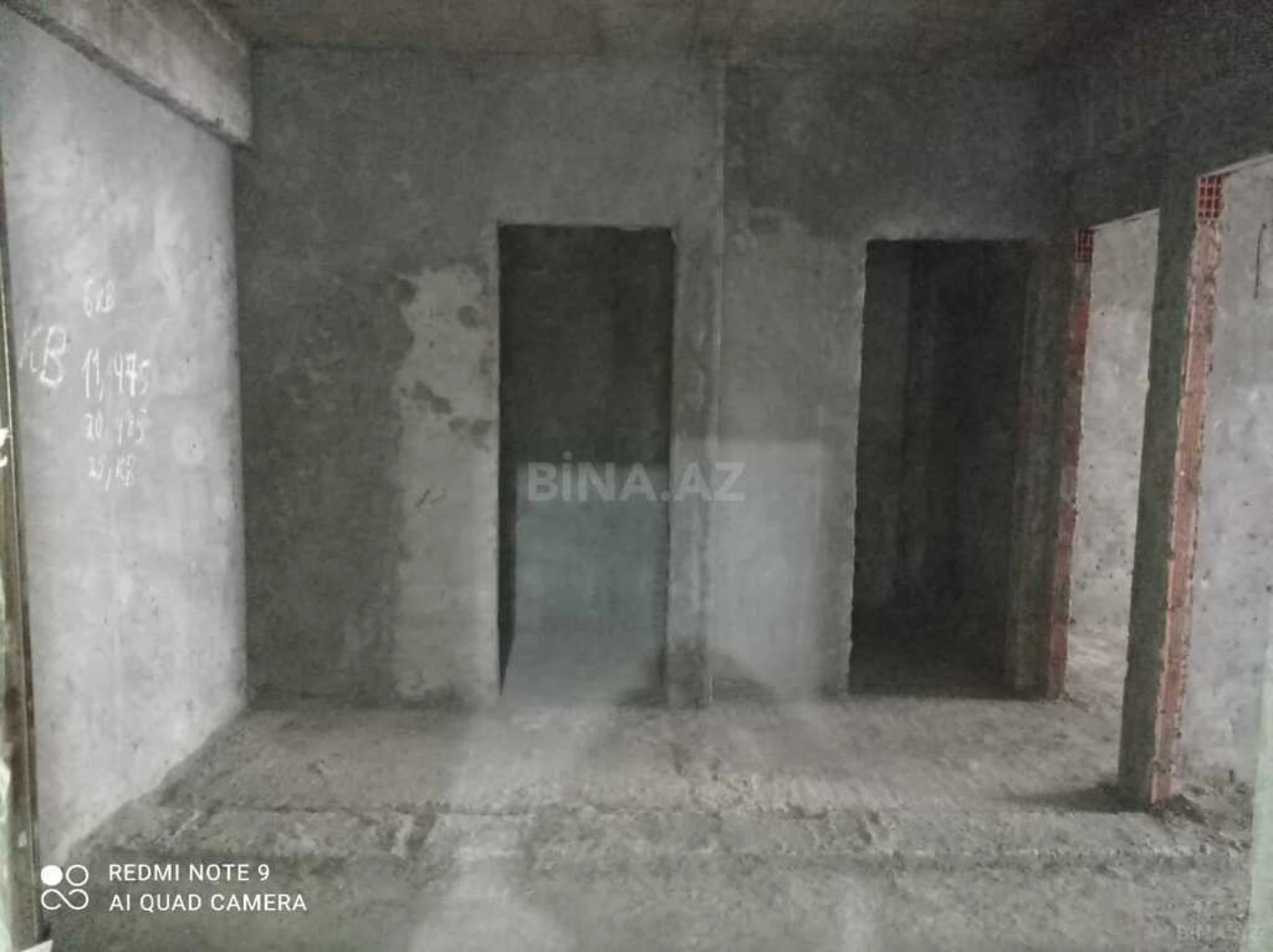 Satılır 3 otaqlı mənzil 110 m²