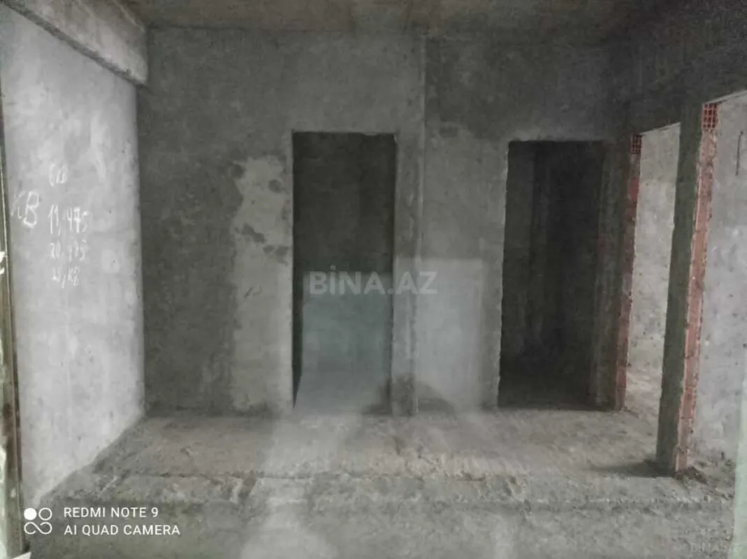 Satılır 3 otaqlı mənzil 110 m²