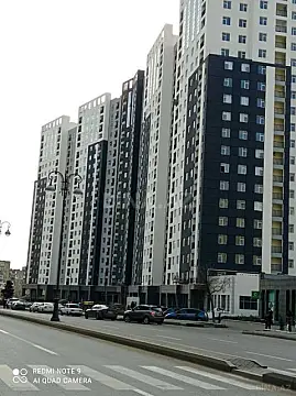 Satılır 3 otaqlı mənzil 110 m²