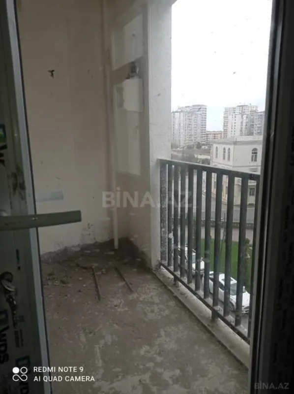Satılır 3 otaqlı mənzil 110 m²