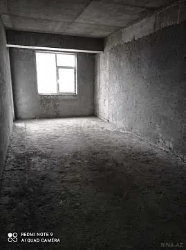 Satılır 3 otaqlı mənzil 110 m²