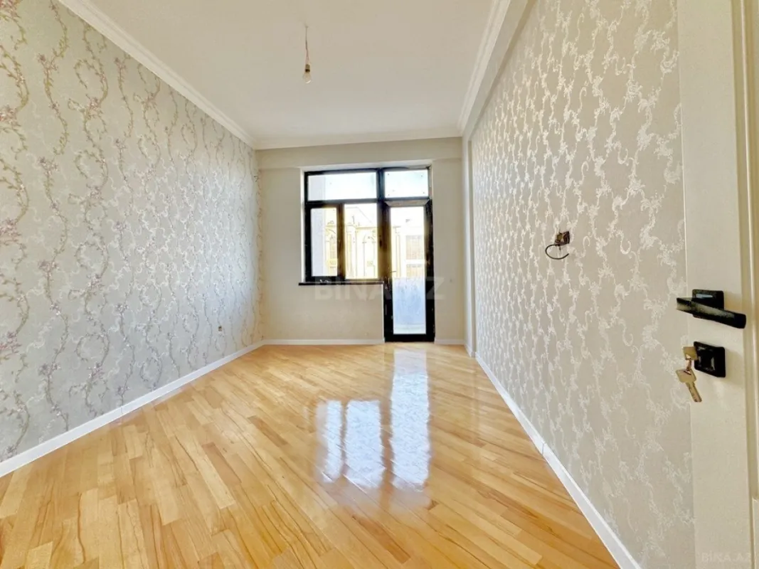 Satılır 2 otaqlı mənzil 90 m²