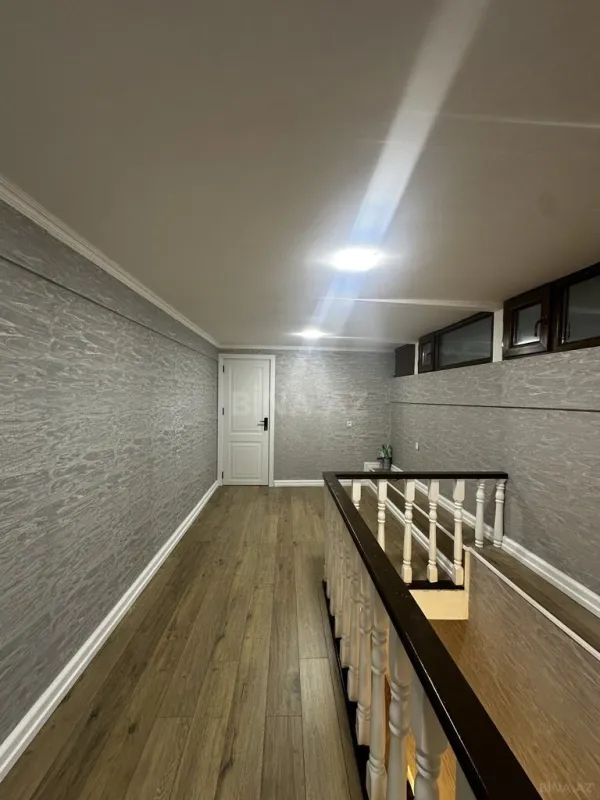 Satılır 5 otaqlı mənzil 155 m²