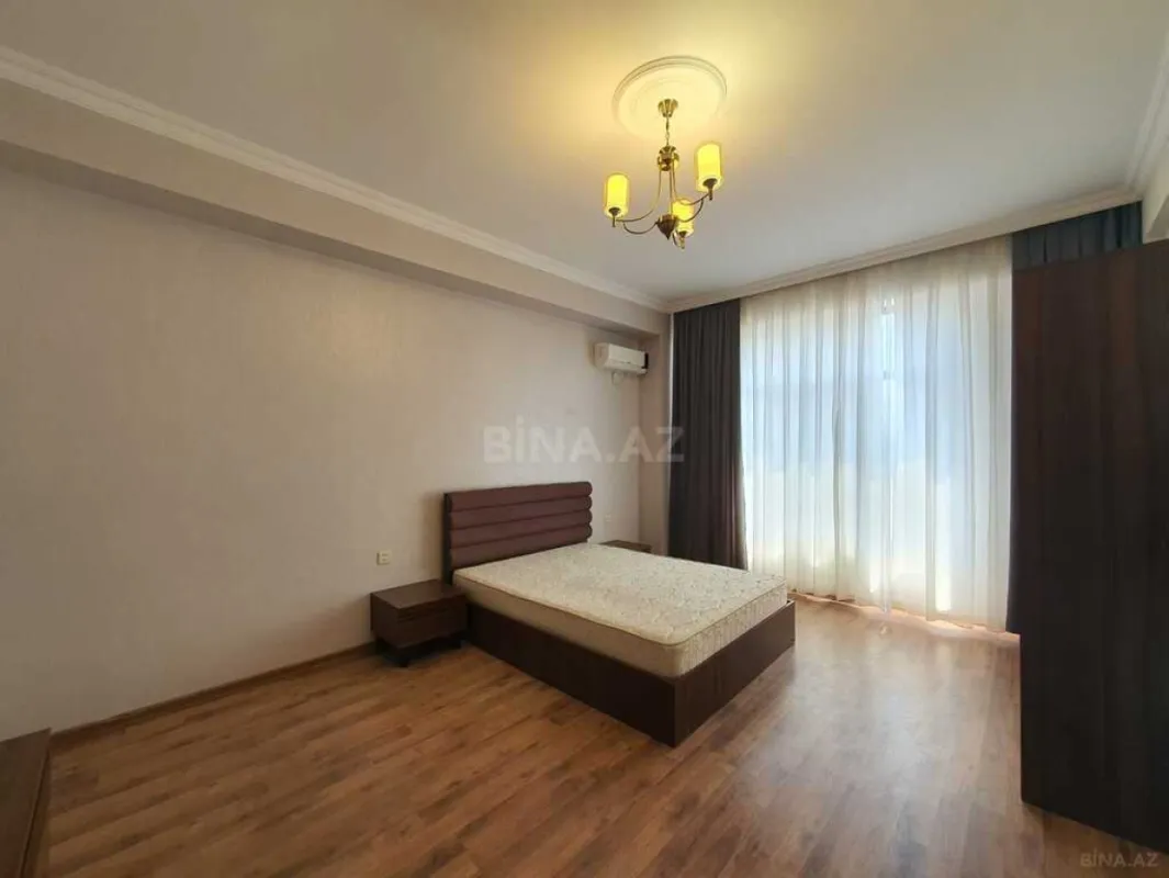 Kirayə verilir 3 otaqlı mənzil 120 m²