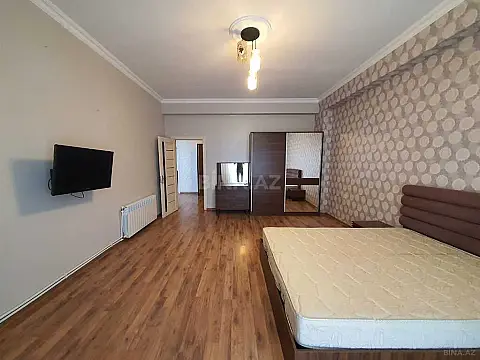 Kirayə verilir 3 otaqlı mənzil 120 m²