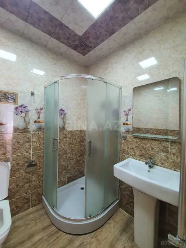 Kirayə verilir 3 otaqlı mənzil 120 m²