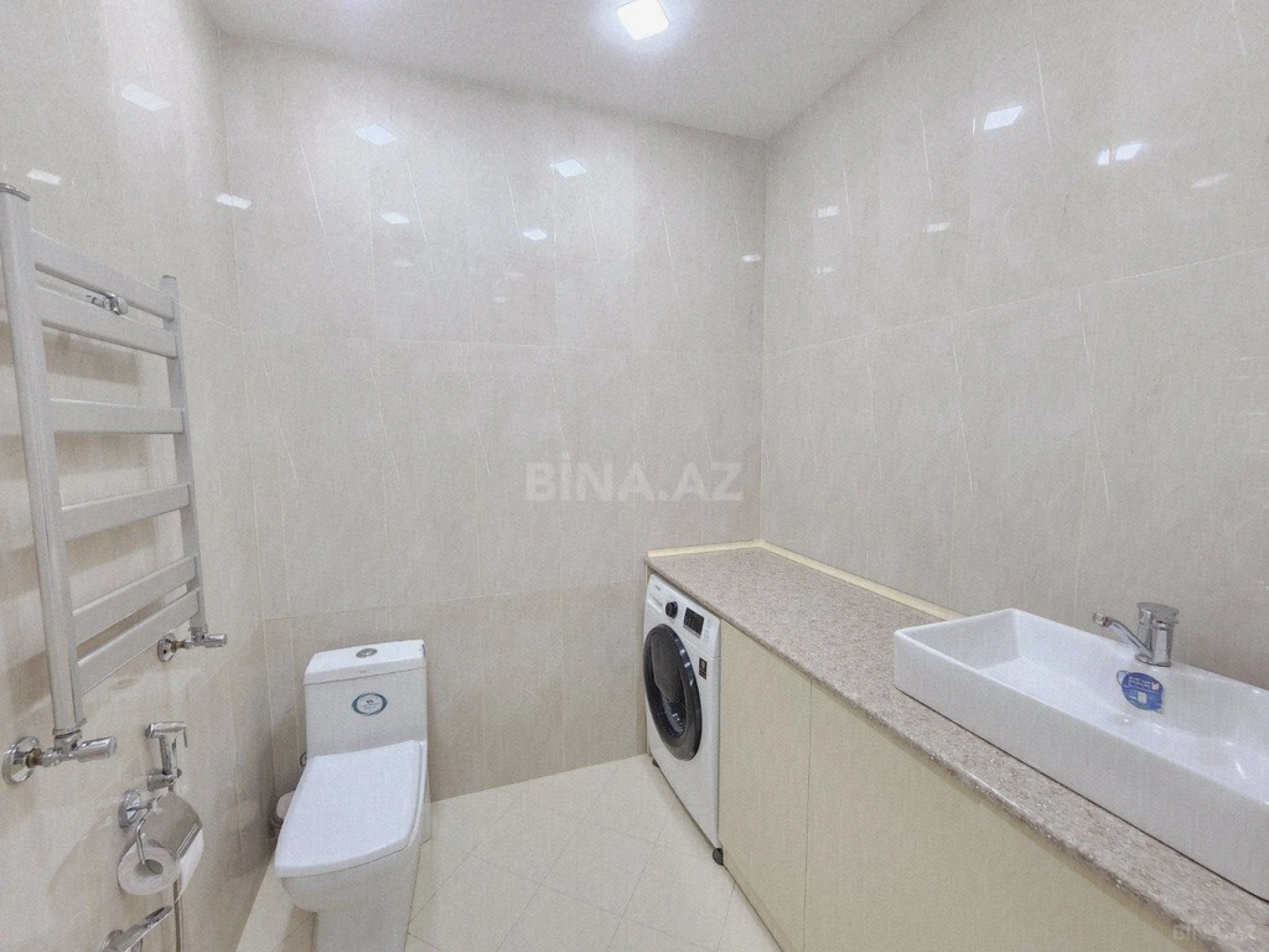 Satılır 3 otaqlı mənzil 110 m²