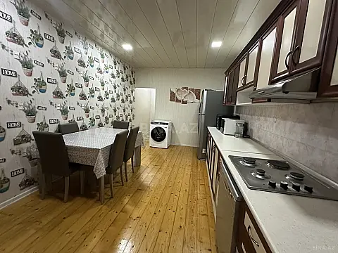 Satılır 4 otaqlı həyət evi 100 m²