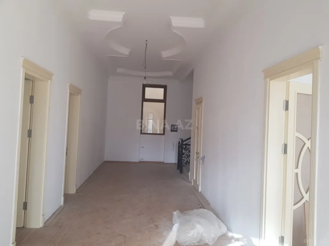 Kirayə verilir 14 otaqlı ofis 900 m²