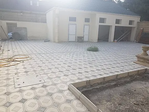 Kirayə verilir 14 otaqlı ofis 900 m²