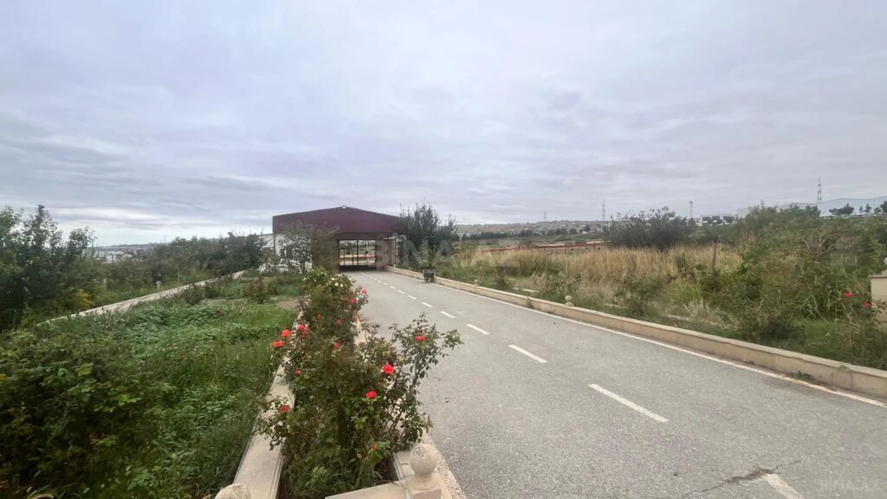 Satılır obyekt 17000 m²