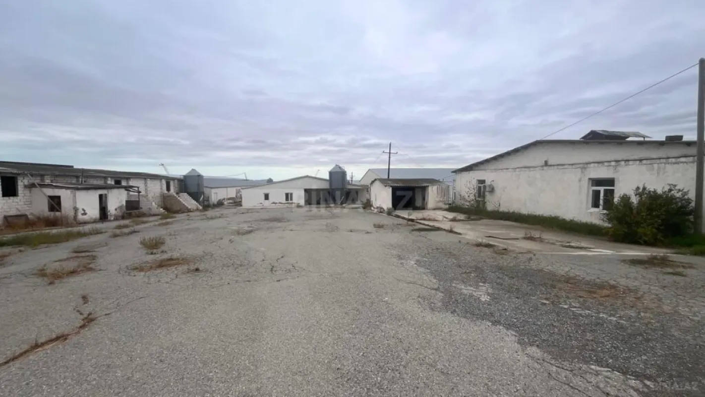 Satılır obyekt 17000 m²