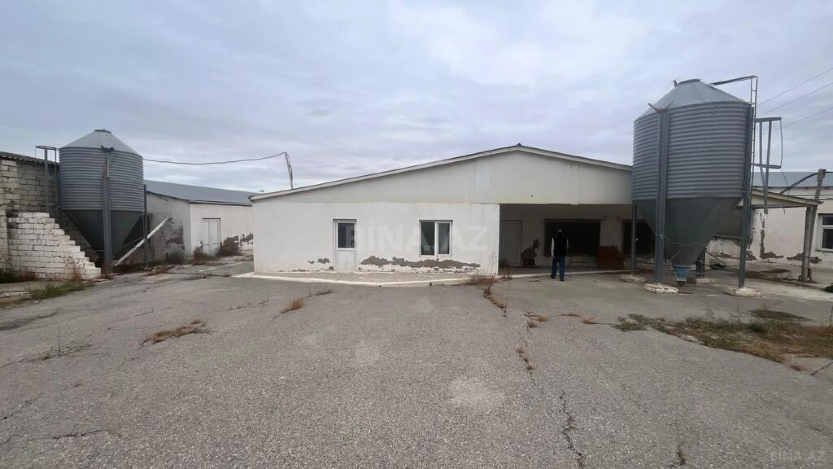 Satılır obyekt 17000 m²