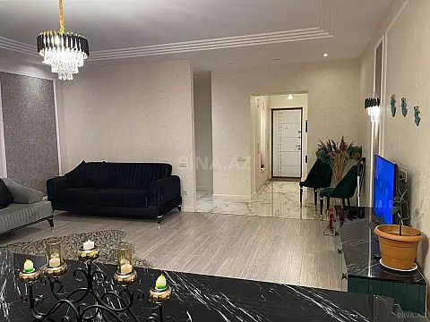 Kirayə verilir 3 otaqlı mənzil 148 m²