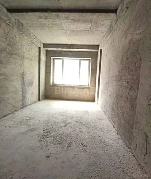 Satılır 3 otaqlı mənzil 134 m²