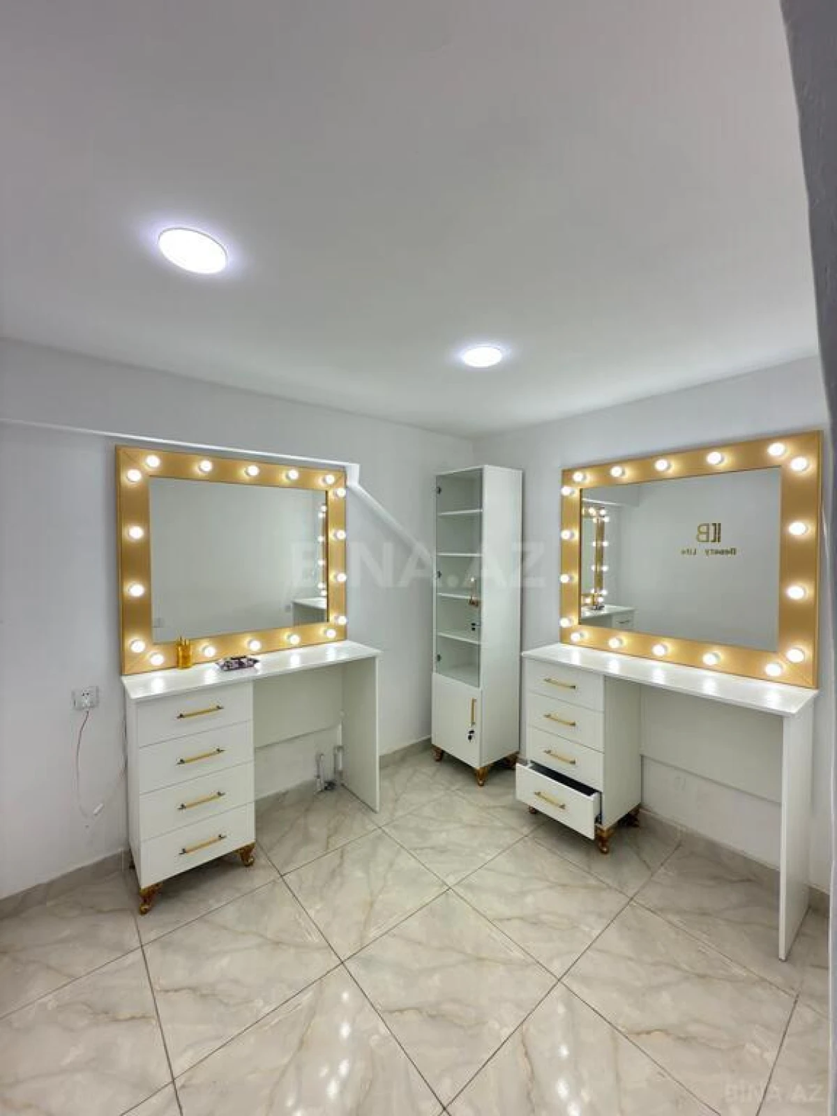 Satılır obyekt 42 m²