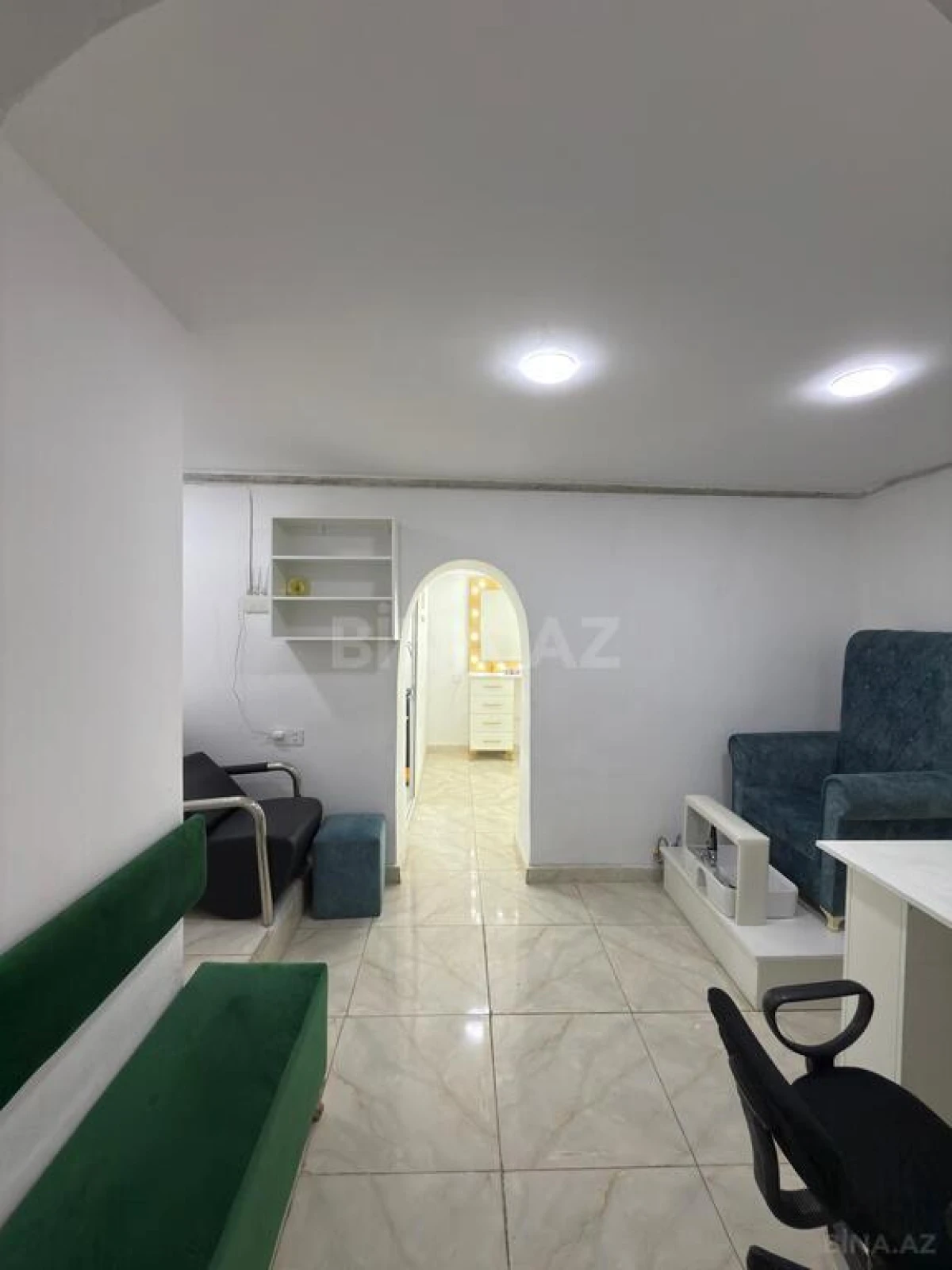 Satılır obyekt 42 m²