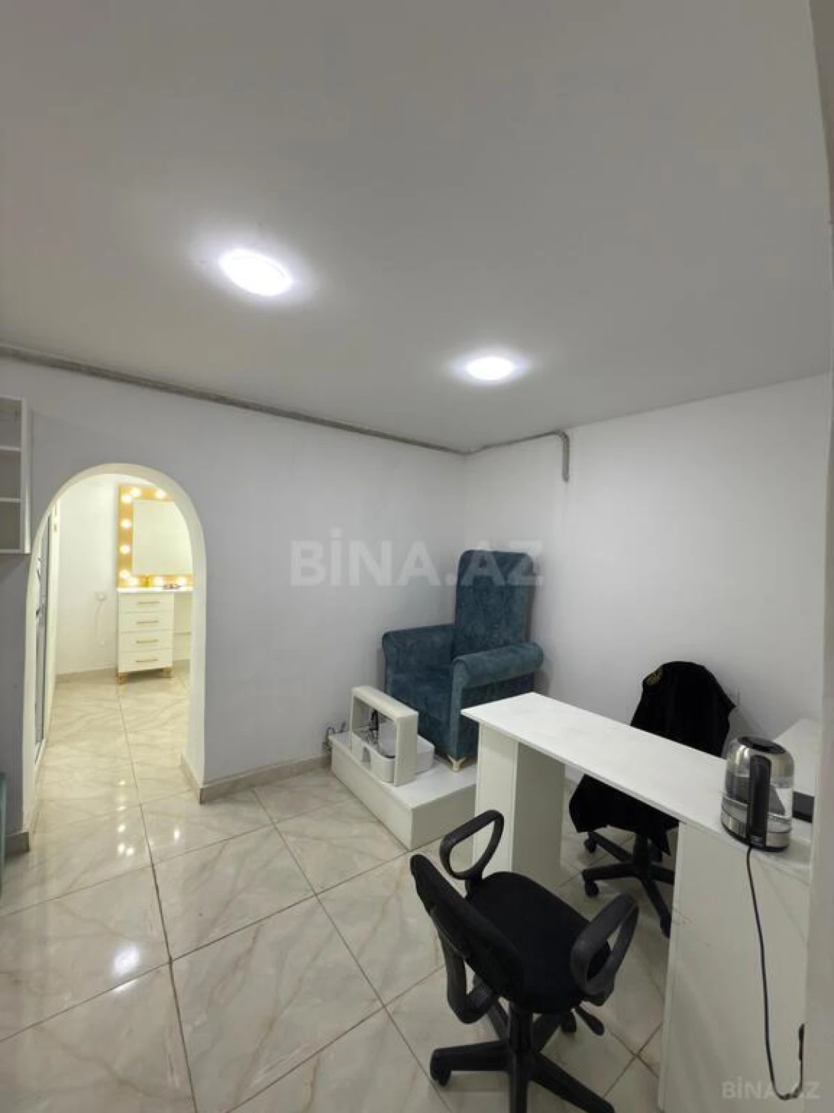 Satılır obyekt 42 m²