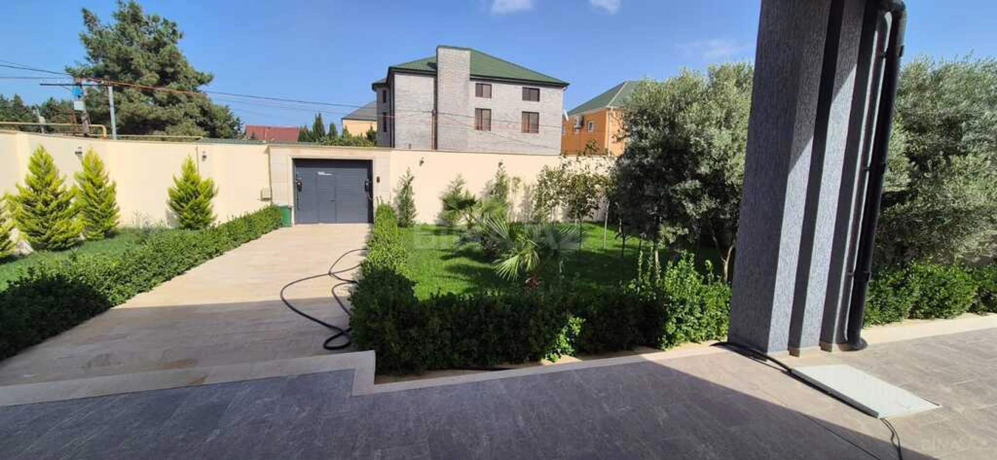 Satılır 4 otaqlı həyət evi 160 m²