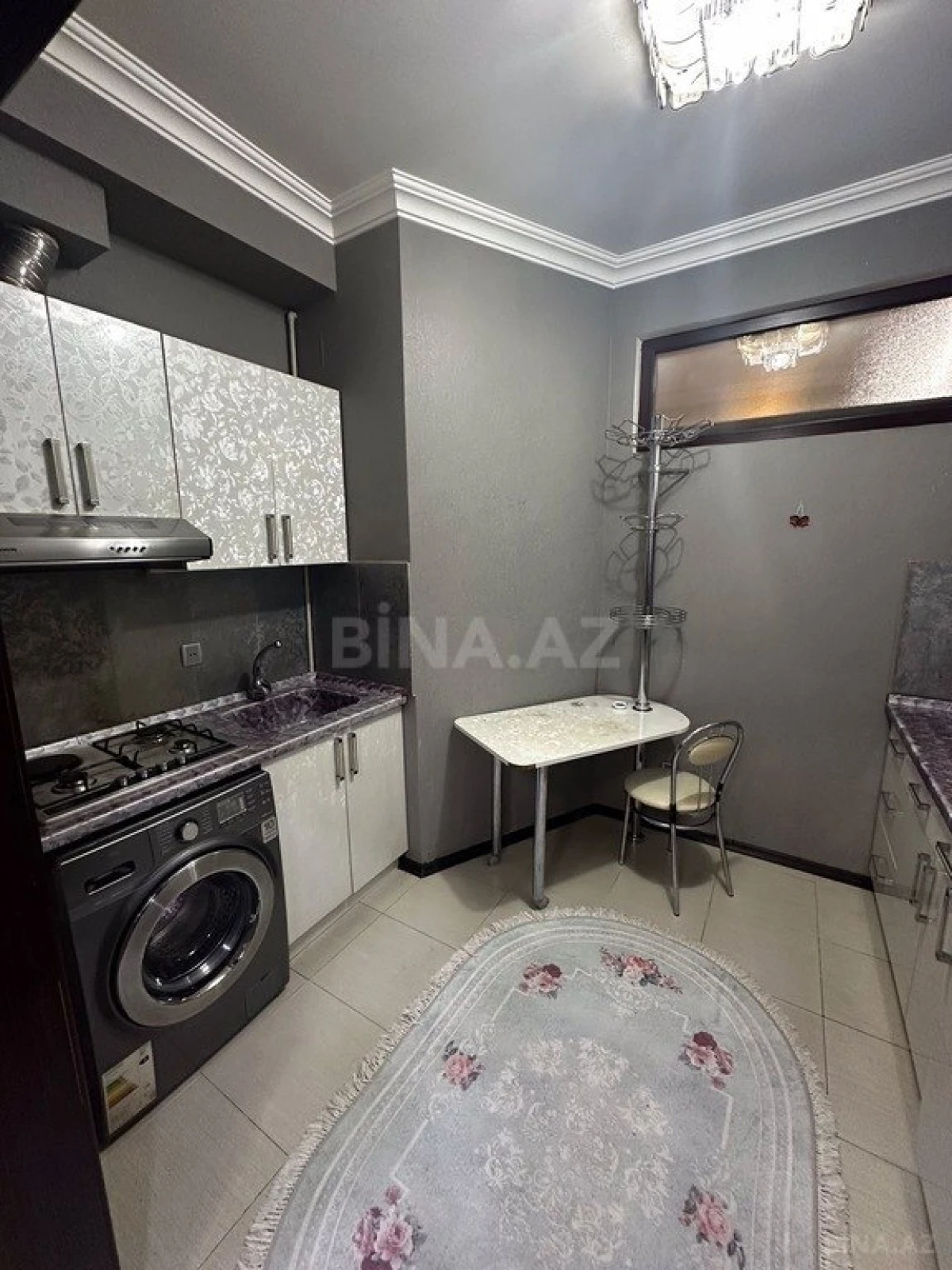 Satılır 2 otaqlı mənzil 68 m²