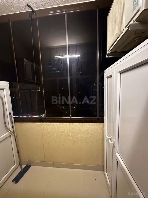 Satılır 2 otaqlı mənzil 68 m²