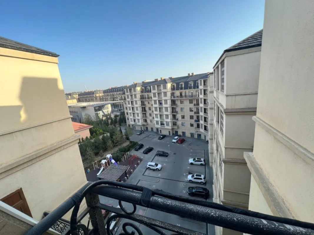 Kirayə verilir 3 otaqlı mənzil 90 m²