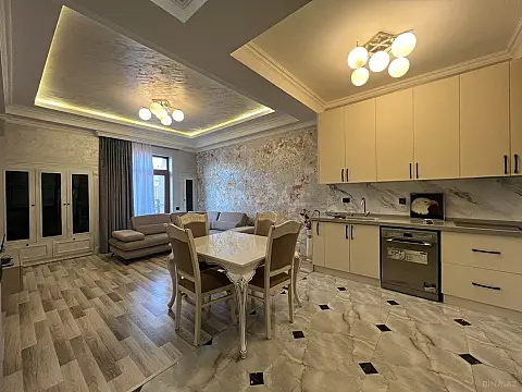 Kirayə verilir 3 otaqlı mənzil 90 m²