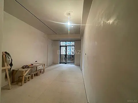 Satılır 4 otaqlı mənzil 232 m²
