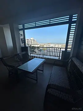 Kirayə verilir 2 otaqlı mənzil 95 m²