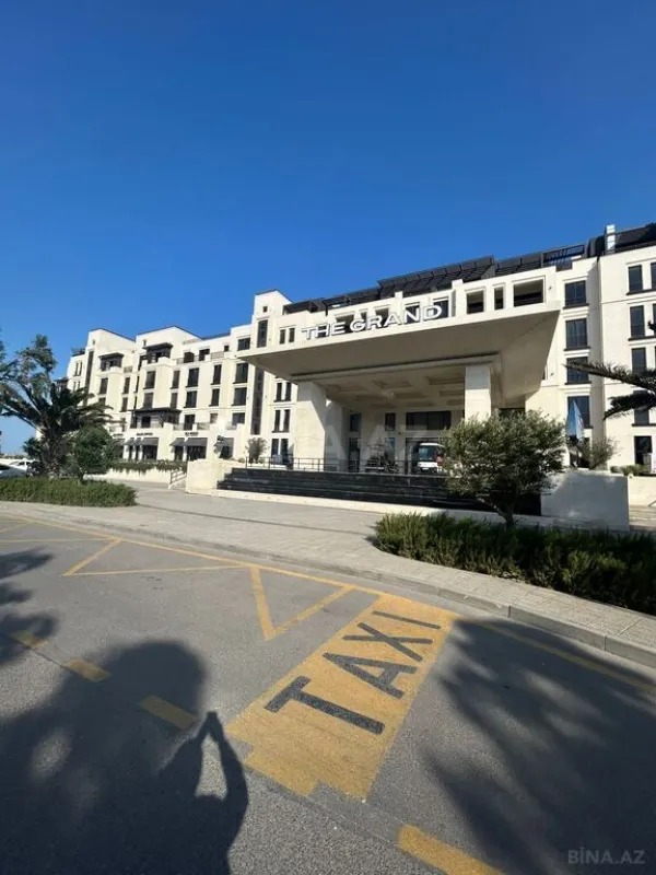 Kirayə verilir 2 otaqlı mənzil 95 m²