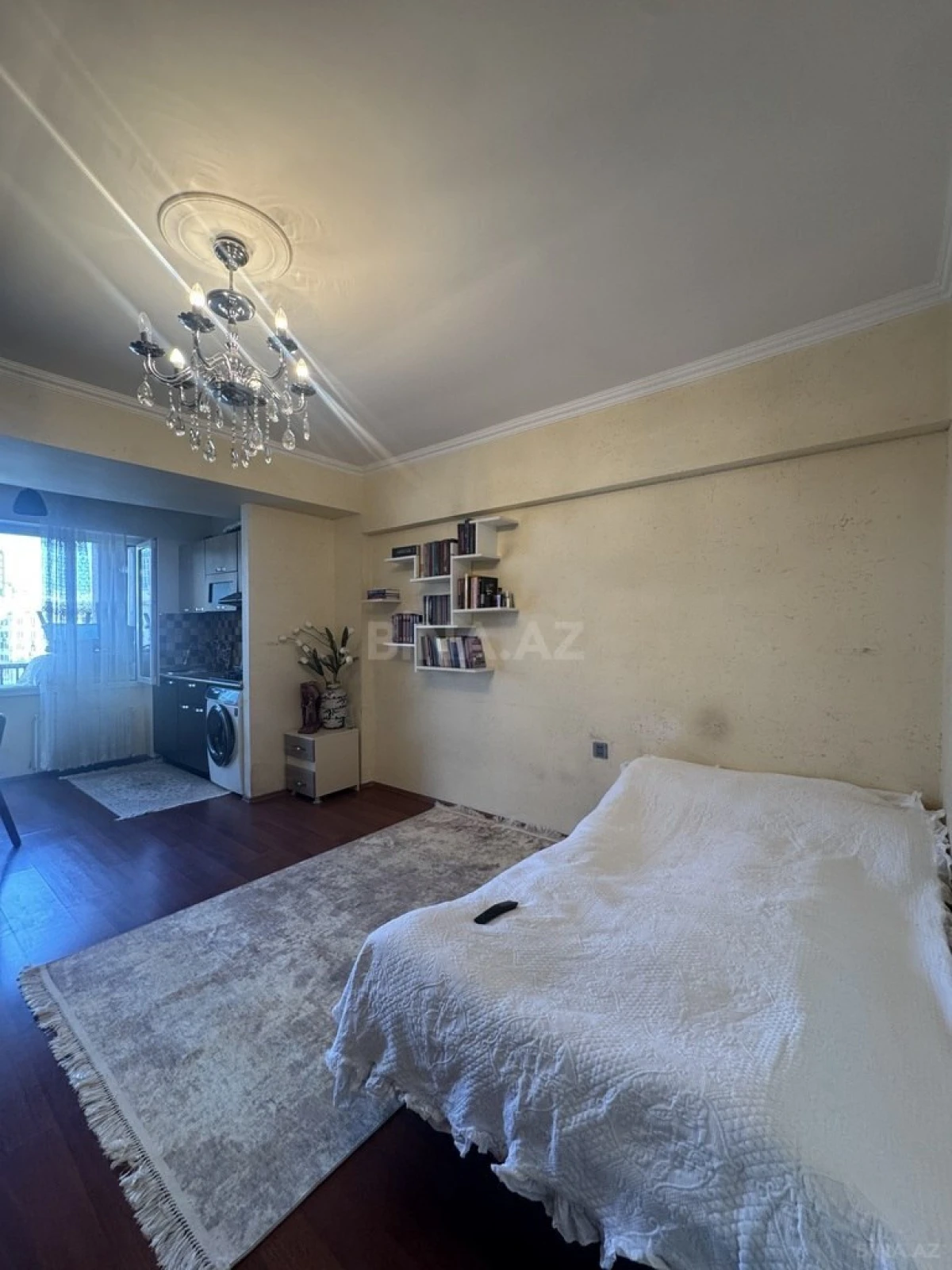 Satılır 1 otaqlı mənzil 38 m²