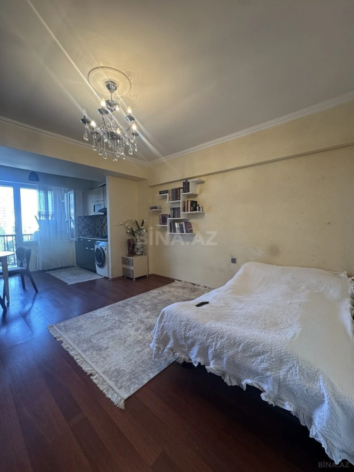 Satılır 1 otaqlı mənzil 38 m²