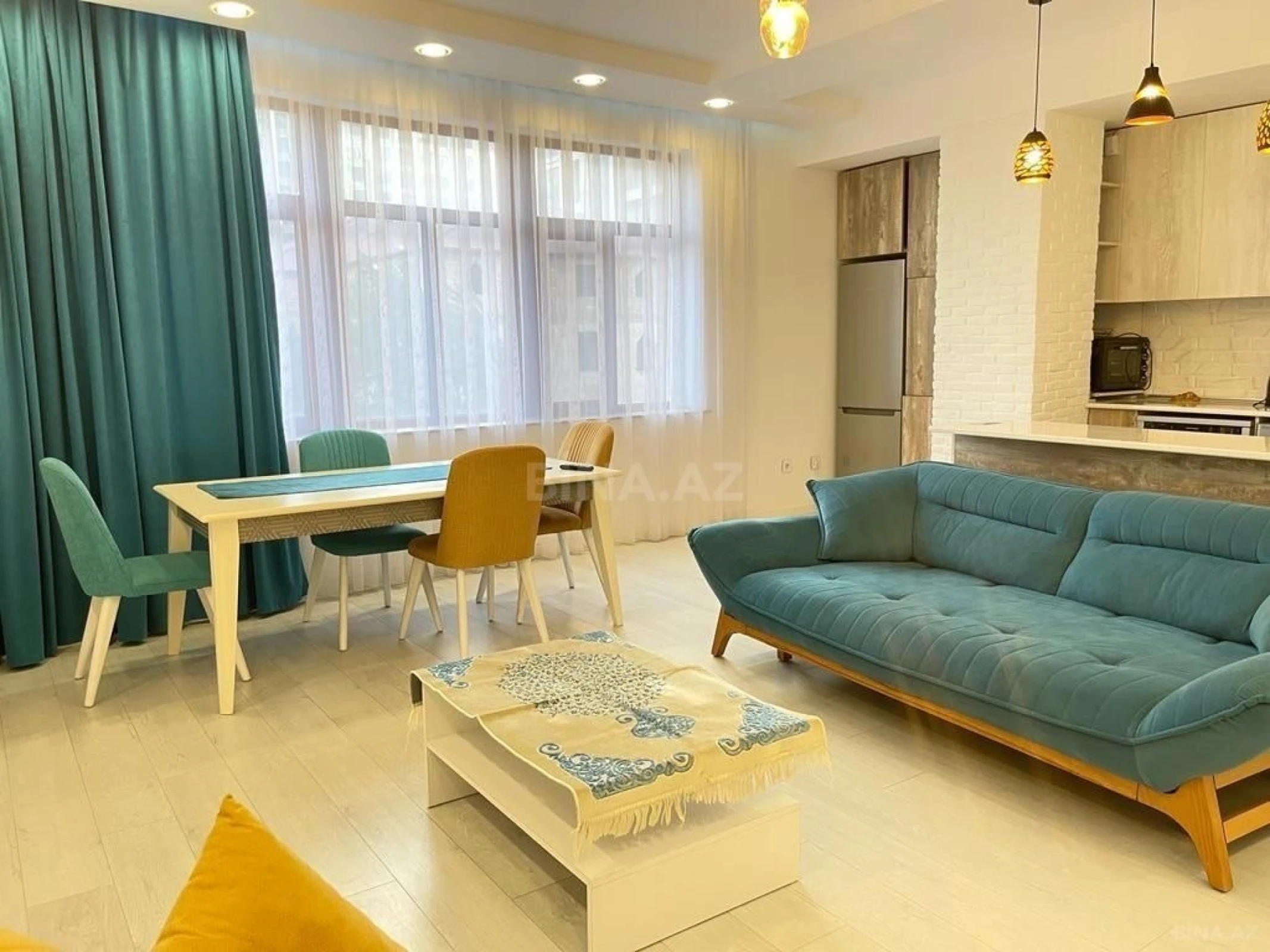 Kirayə verilir 3 otaqlı mənzil 110 m²