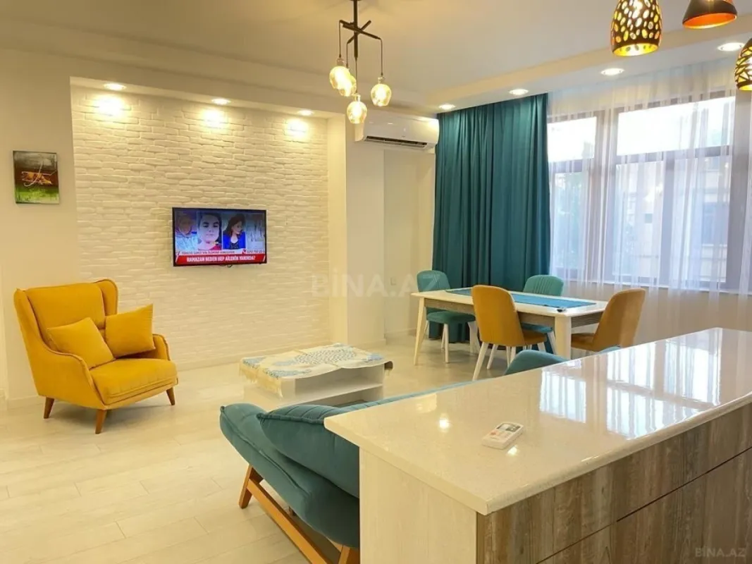 Kirayə verilir 3 otaqlı mənzil 110 m²