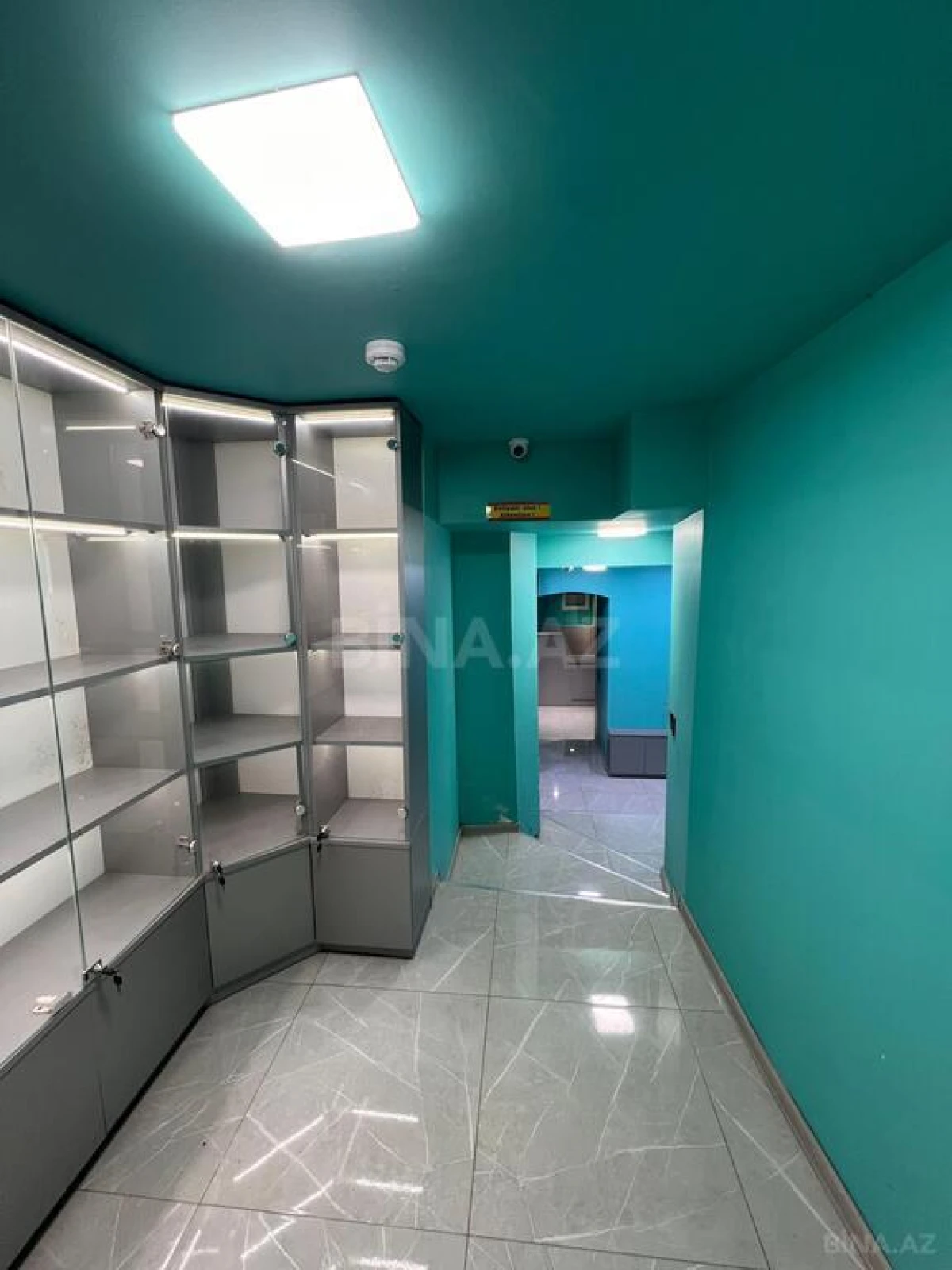 Kirayə verilir obyekt 75 m²