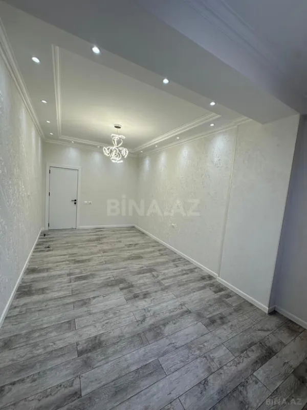 Satılır 3 otaqlı mənzil 134 m²