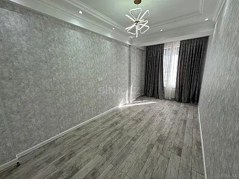 Satılır 3 otaqlı mənzil 134 m²