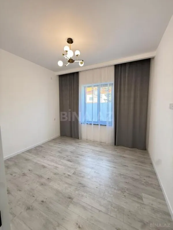 Satılır 4 otaqlı həyət evi 160 m²