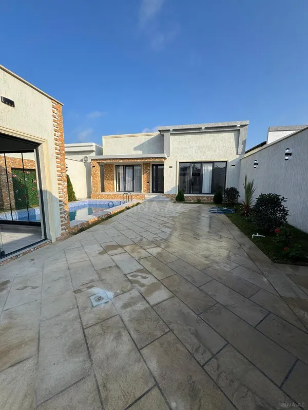 Satılır 4 otaqlı həyət evi 160 m²