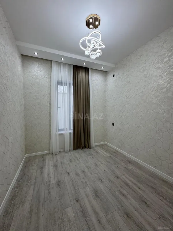 Satılır 4 otaqlı həyət evi 160 m²