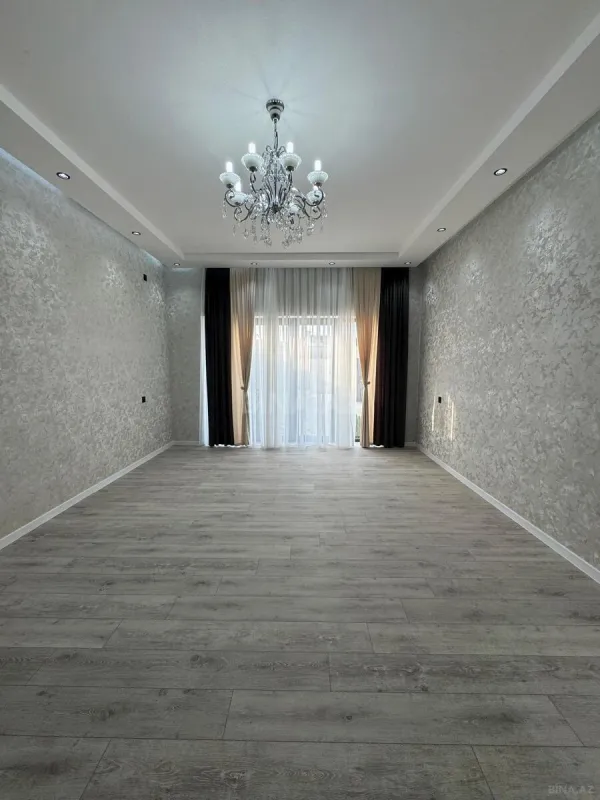 Satılır 4 otaqlı həyət evi 160 m²