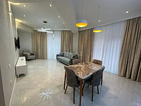 Kirayə verilir 3 otaqlı mənzil 110 m² — Bakı, Yeni Günəşli 3 otaq 110.00 m²