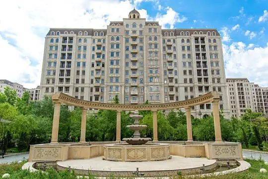 Kirayə verilir 4 otaqlı mənzil 207 m² — Bakı, Bakıxanov 4 otaq 207.00 m²