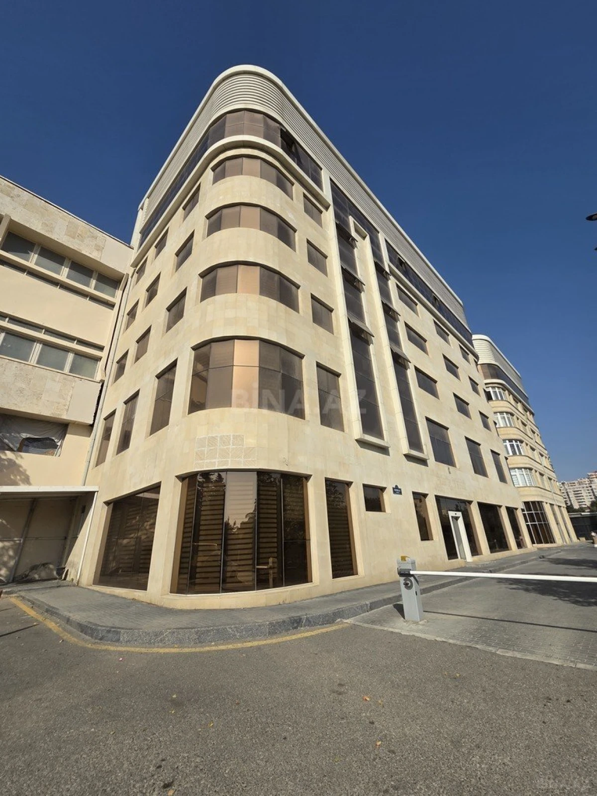 Kirayə verilir obyekt 3100 m²