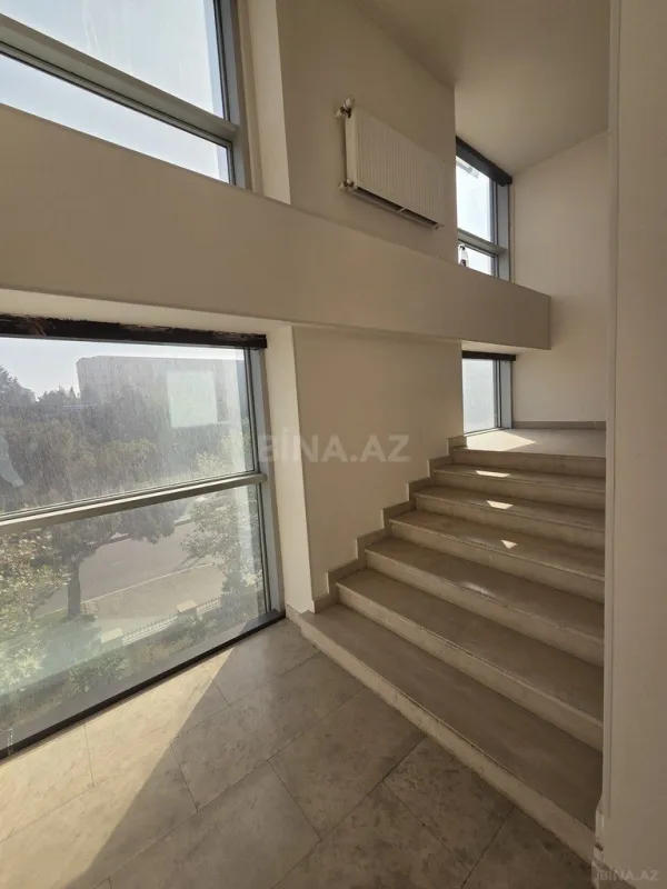 Kirayə verilir obyekt 3100 m²