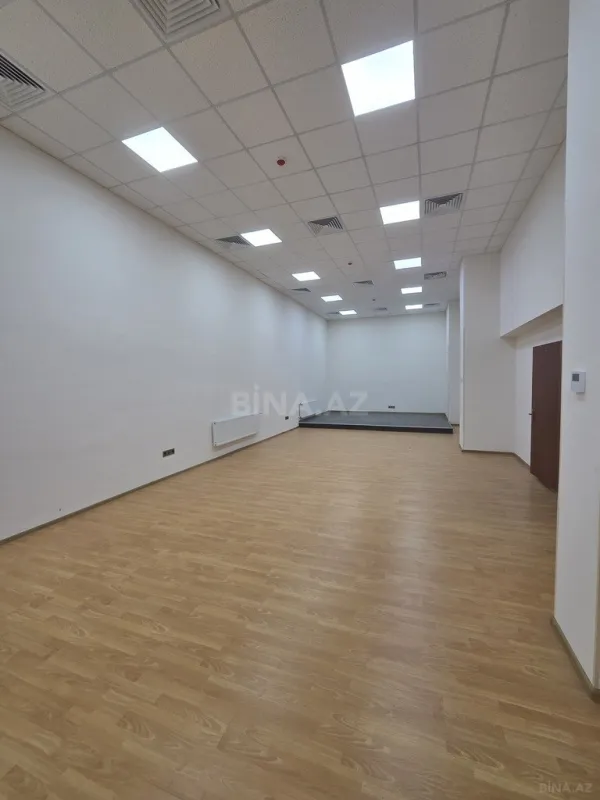 Kirayə verilir obyekt 3100 m²