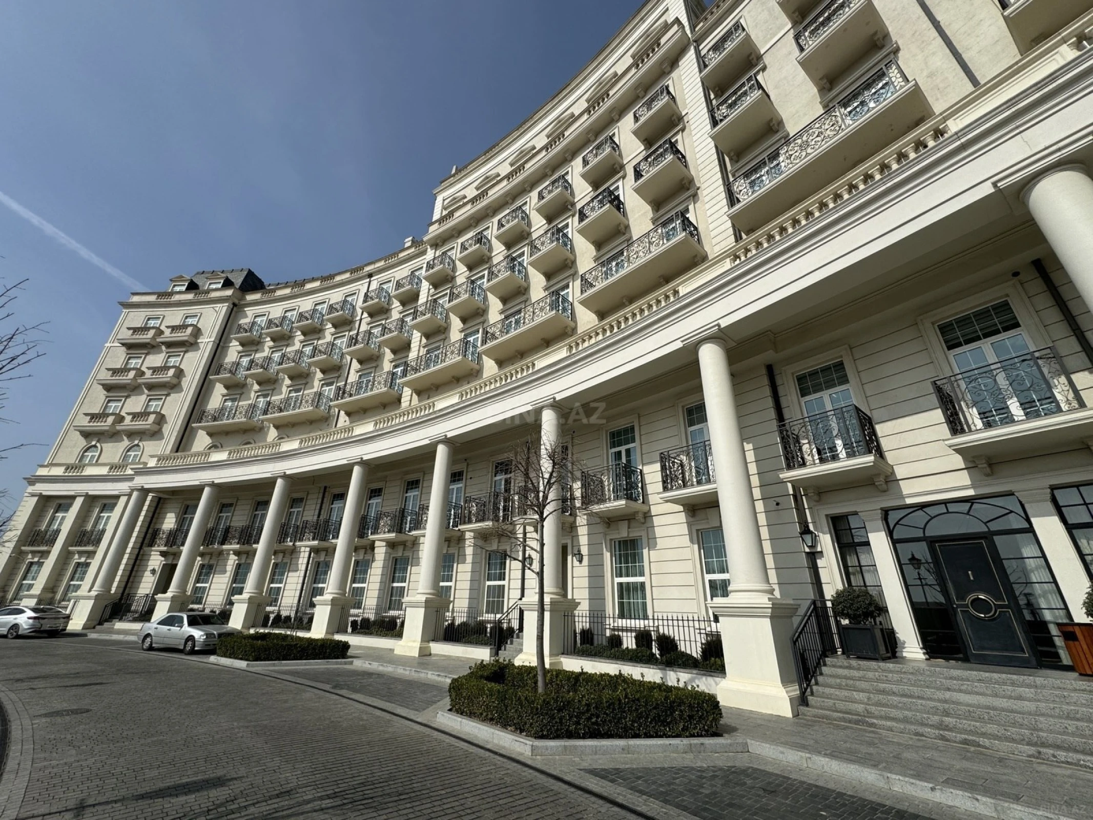 Satılır 2 otaqlı ofis 55 m²