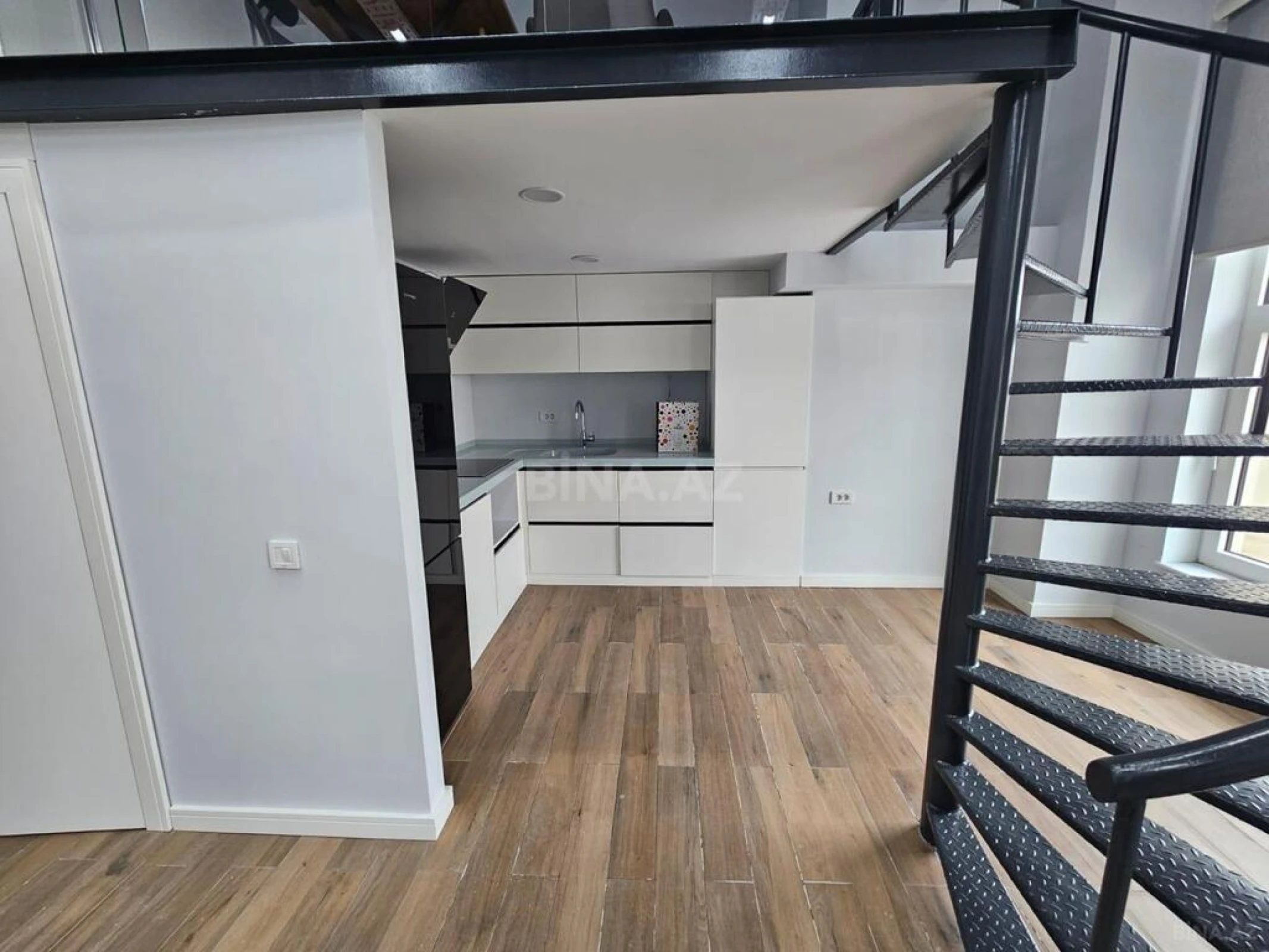 Satılır 2 otaqlı ofis 55 m²